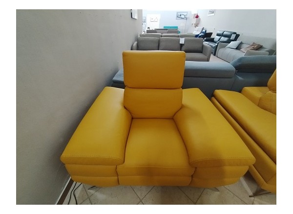 Poltrona in vera pelle con recliner elettr.colore giallo1038